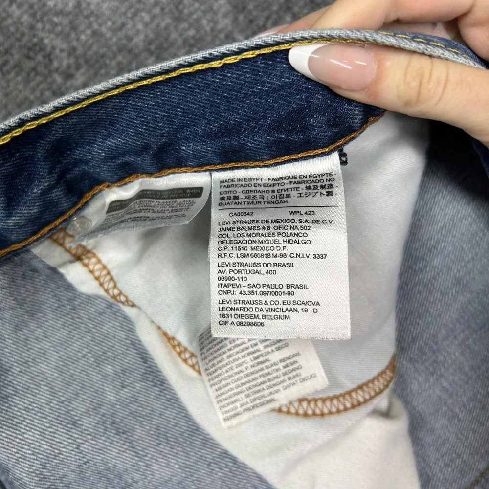 Levi's 550 Jeans Men's Blue Denim Pockets High Rise Relaxed Straight Fit - 38X30